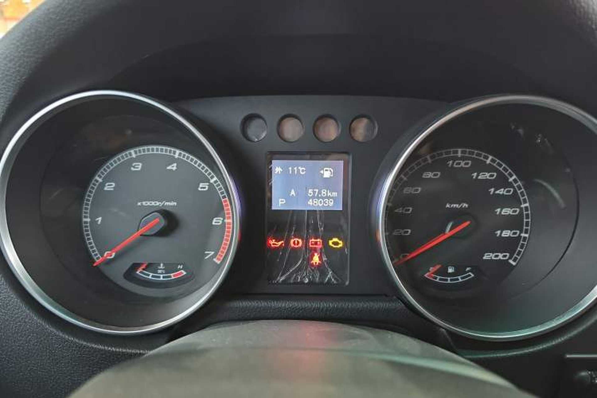 Used BAIC Off-Road BJ40 2017 40L 2.3T Automatic All-Wheel Drive Ring of the Tower Champion Edition Instrument Cluster