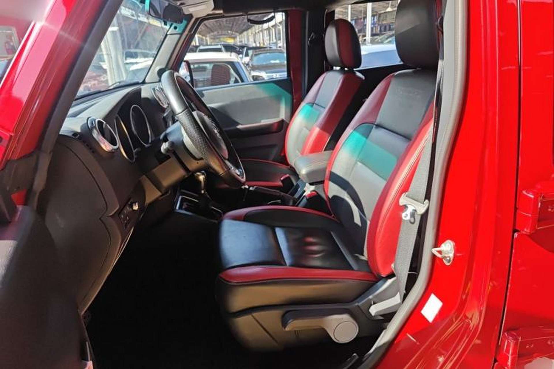Used BAIC Off-Road BJ40 2017 40L 2.3T Automatic All-Wheel Drive Ring of the Tower Champion Edition Left Front Seat