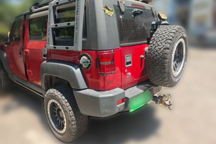 Used BAIC Off-Road BJ40 2017 40L 2.3T Manual Four-Wheel Drive Ring of the Tower Champion Edition Rear Left 45 Deg