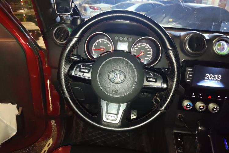 Used BAIC Off-Road BJ40 2017 40L 2.3T Automatic All-Wheel Drive Ring of the Tower Champion Edition Steering Wheel