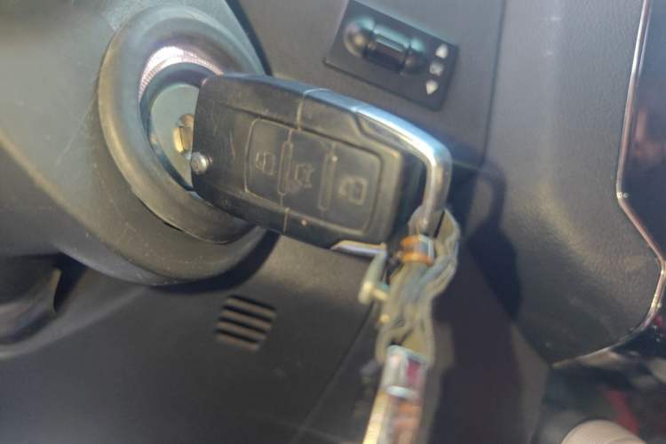 Used BAIC Off-Road BJ40 2017 40L 2.3T Automatic All-Wheel Drive Ring of the Tower Champion Edition Vehicle Key