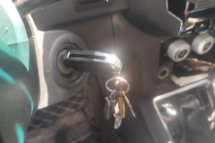 Used BAIC Off-Road BJ40 2017 40L 2.3T Automatic All-Wheel Drive Ring of the Tower Champion Edition Vehicle Key