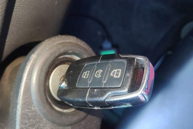 Used BAIC Off-Road BJ40 2017 40L 2.3T Automatic All-Wheel Drive Ring of the Tower Champion Edition Vehicle Key