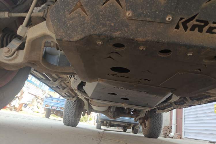 Used BAIC Off-Road BJ40 2018 PLUS 2.3T Automatic Four-Wheel Drive Premium Edition China V Chassis Front