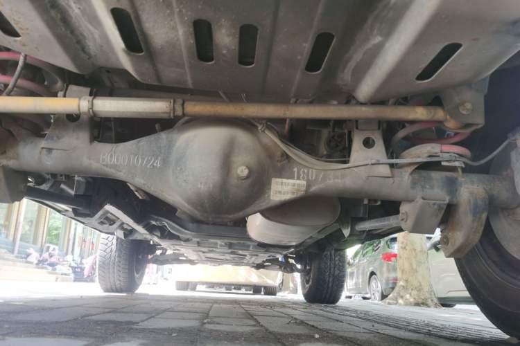 Used BAIC Off-Road BJ40 2018 PLUS 2.3T Automatic Four-Wheel Drive Flagship Version China V Emission Standard Chassis Rear