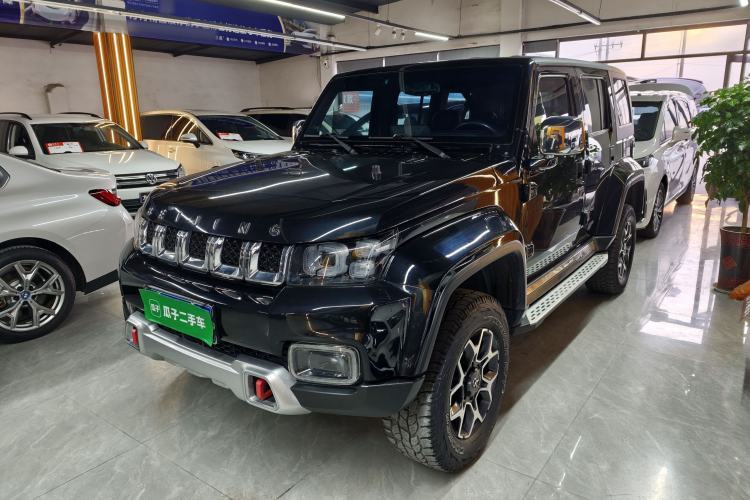 Used BAIC Off-Road BJ40 2018 PLUS 2.3T Automatic Four-Wheel Drive Premium Edition China V Guazi used car, China used car export, Used car for sale, Used BAIC Off-Road cars, Cheapest cars for sale