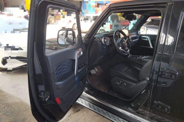 Used BAIC Off-Road BJ40 2018 PLUS 2.3T Automatic Four-Wheel Drive Flagship Version China V Emission Standard Driver Seat