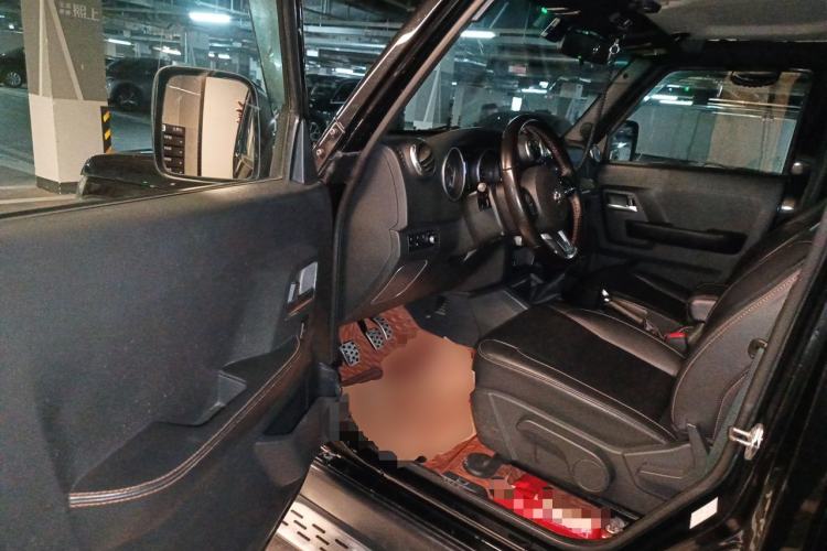 Used BAIC Off-Road BJ40 2018 40L 2.0T Manual Diesel Four-Wheel Drive Prestige Edition Driver Seat