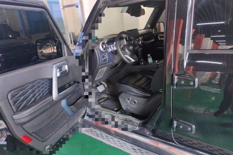 Used BAIC Off-Road BJ40 2018 PLUS 2.3T Automatic Four-Wheel Drive Flagship Version China V Emission Standard Driver Seat
