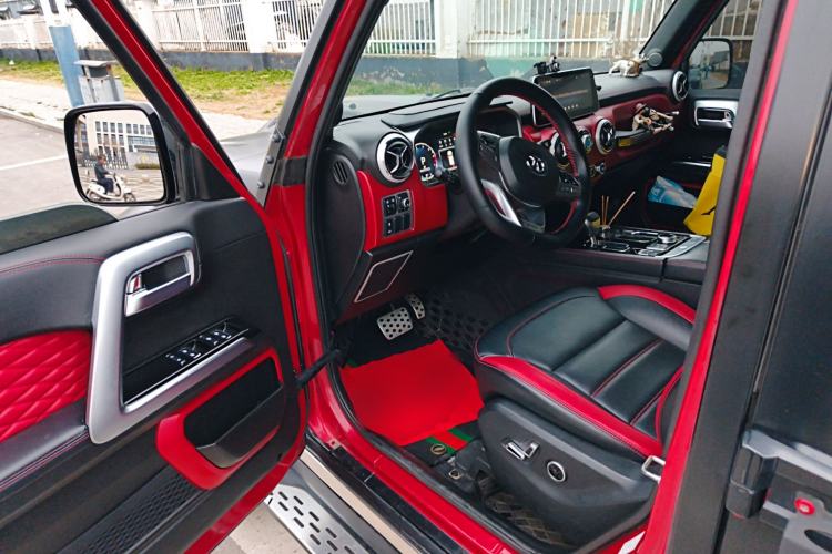Used BAIC Off-Road BJ40 2018 PLUS 2.3T Automatic Four-Wheel Drive Premium Edition China V Driver Seat