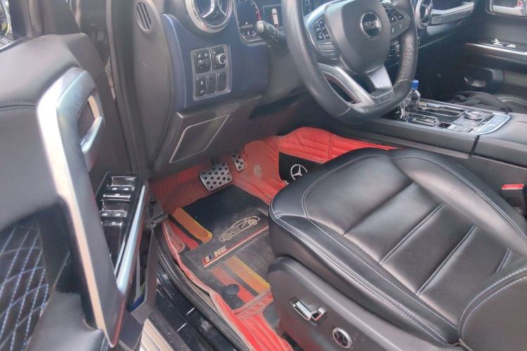 Used BAIC Off-Road BJ40 2018 PLUS 2.3T Automatic Four-Wheel Drive Flagship Version China V Emission Standard Driver Seat