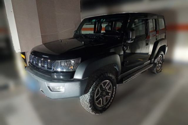 Used BAIC Off-Road BJ40 2018 40L 2.0T Manual Diesel Four-Wheel Drive Prestige Edition
