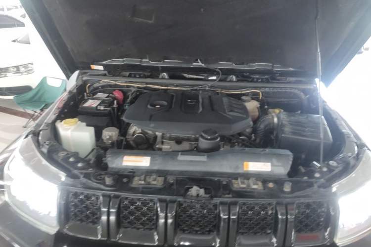 Used BAIC Off-Road BJ40 2018 PLUS 2.3T Automatic Four-Wheel Drive Premium Edition China V Engine Bay