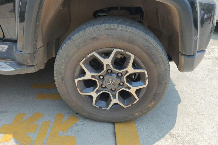 Used BAIC Off-Road BJ40 2018 PLUS 2.3T Automatic Four-Wheel Drive Flagship Version China V Emission Standard Exterior 1