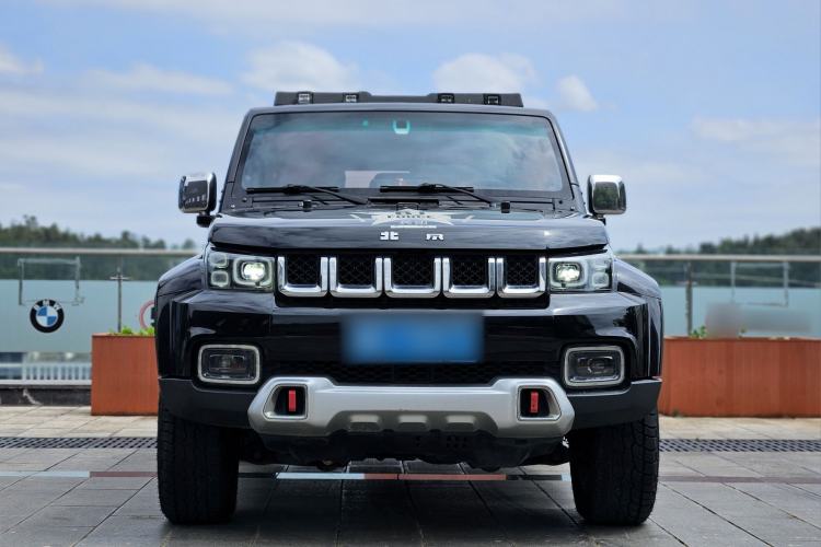 Used BAIC Off-Road BJ40 2018 PLUS 2.3T Automatic Four-Wheel Drive Premium Edition China V Exterior 2