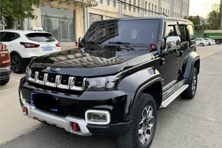 Used BAIC Off-Road BJ40 2018 PLUS 2.3T Automatic Four-Wheel Drive Premium Edition China V Exterior 4