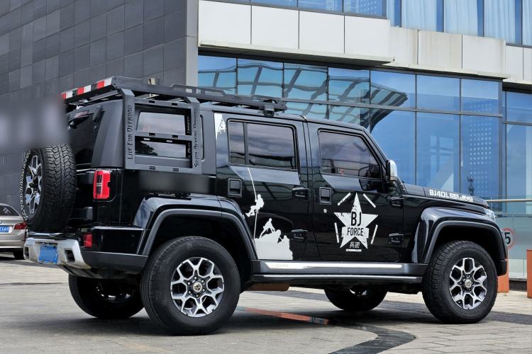 Used BAIC Off-Road BJ40 2018 PLUS 2.3T Automatic Four-Wheel Drive Premium Edition China V Exterior 5
