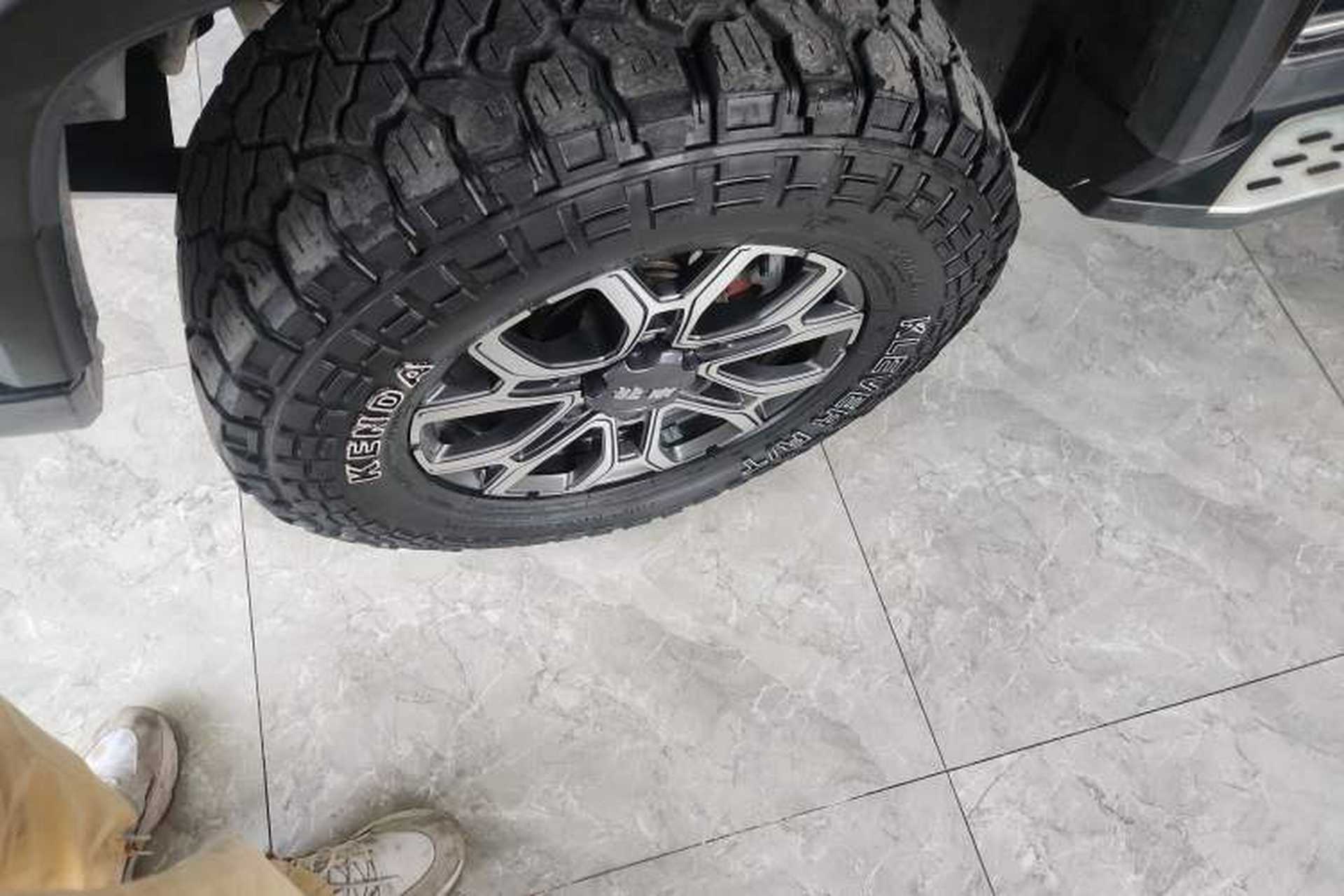 Used BAIC Off-Road BJ40 2018 PLUS 2.0T Automatic Four-Wheel Drive Urban Hunter Edition Exterior 7