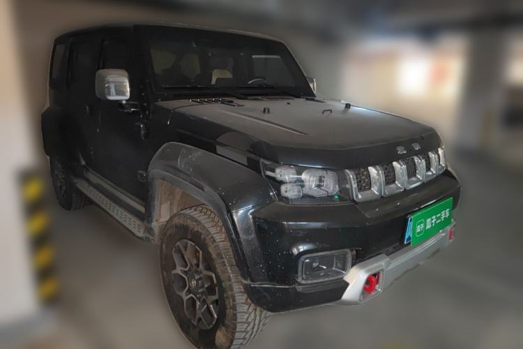 Used BAIC Off-Road BJ40 2018 PLUS 2.3T Automatic Four-Wheel Drive Premium Edition China V Front Right 45 Deg