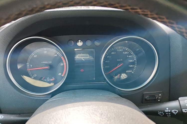 Used BAIC Off-Road BJ40 2018 40L 2.0T Manual Diesel Four-Wheel Drive Prestige Edition Instrument Cluster