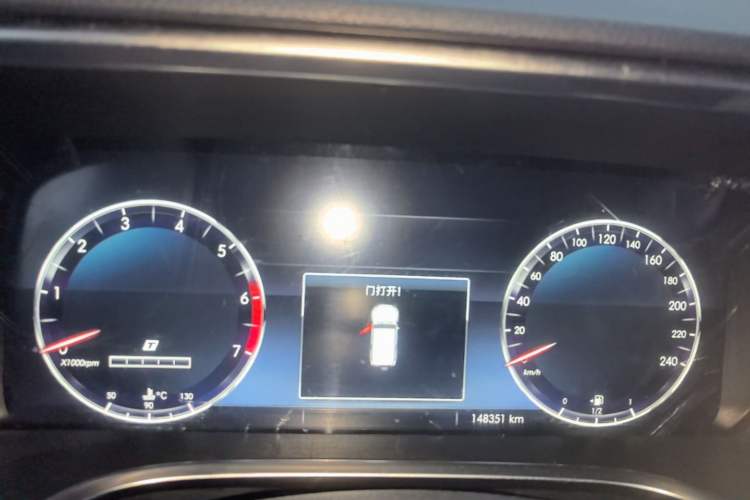 Used BAIC Off-Road BJ40 2018 PLUS 2.3T Automatic Four-Wheel Drive Flagship Version China V Emission Standard Instrument Cluster