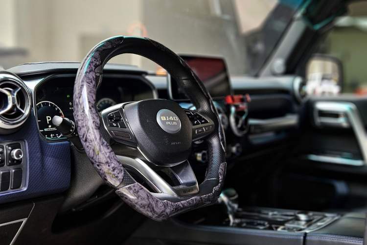 Used BAIC Off-Road BJ40 2018 PLUS 2.3T Automatic Four-Wheel Drive Premium Edition China V Interior 5