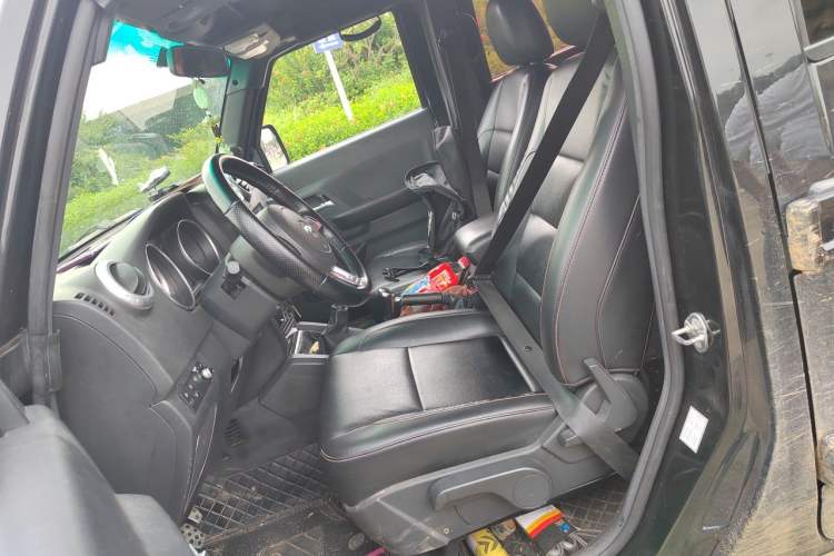 Used BAIC Off-Road BJ40 2018 40L 2.0T Manual Diesel Four-Wheel Drive Prestige Edition Left Front Seat