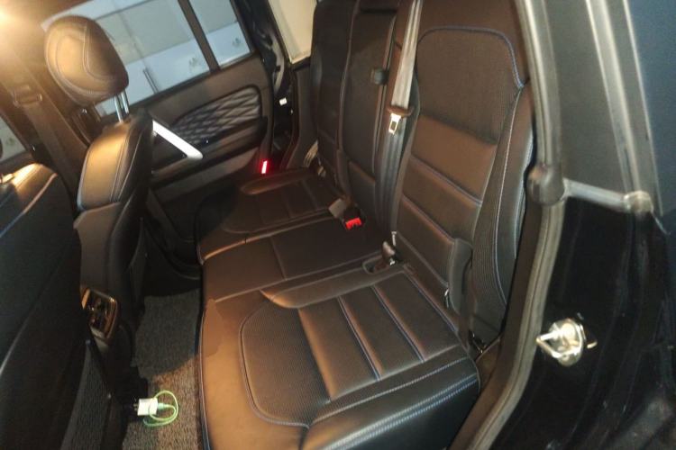 Used BAIC Off-Road BJ40 2018 PLUS 2.3T Automatic Four-Wheel Drive Flagship Version China V Emission Standard Left Rear Seat