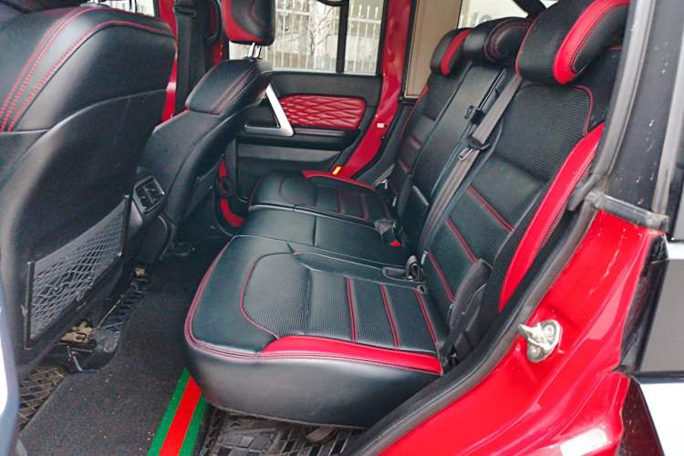 Used BAIC Off-Road BJ40 2018 PLUS 2.3T Automatic Four-Wheel Drive Premium Edition China V Left Rear Seat