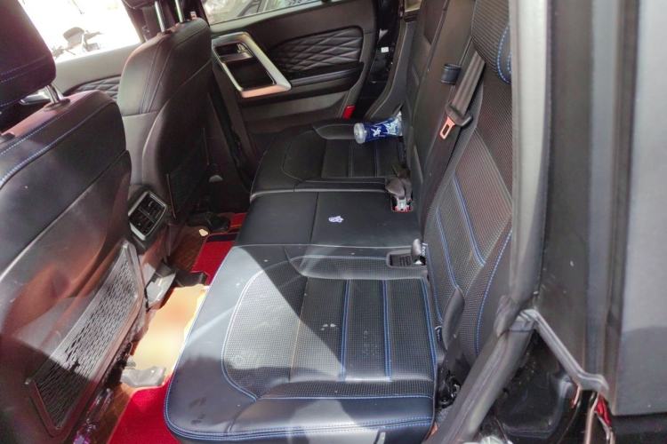 Used BAIC Off-Road BJ40 2018 PLUS 2.0T Automatic Four-Wheel Drive Urban Hunter Edition Left Rear Seat