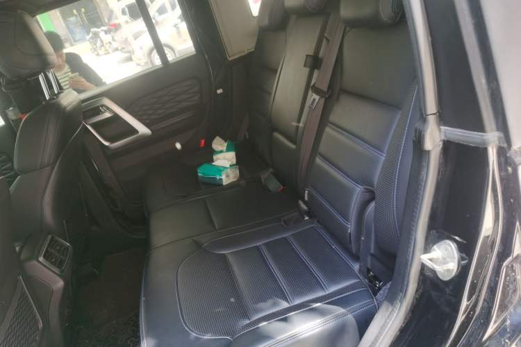 Used BAIC Off-Road BJ40 2018 PLUS 2.3T Automatic Four-Wheel Drive Flagship Version China V Emission Standard Left Rear Seat