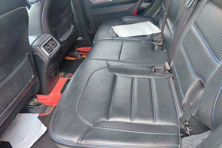Used BAIC Off-Road BJ40 2018 PLUS 2.3T Automatic Four-Wheel Drive Flagship Version China V Emission Standard Left Rear Seat