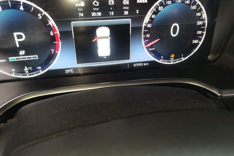Used BAIC Off-Road BJ40 2018 PLUS 2.3T Automatic Four-Wheel Drive Flagship Version China V Emission Standard Odometer Close Up