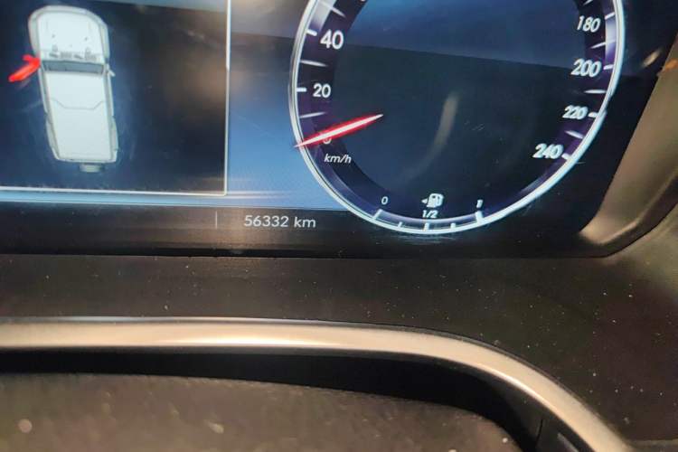 Used BAIC Off-Road BJ40 2018 PLUS 2.3T Automatic Four-Wheel Drive Premium Edition China V Odometer Close Up