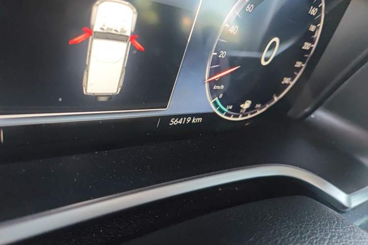 Used BAIC Off-Road BJ40 2018 PLUS 2.3T Automatic Four-Wheel Drive Premium Edition China V Odometer Close Up
