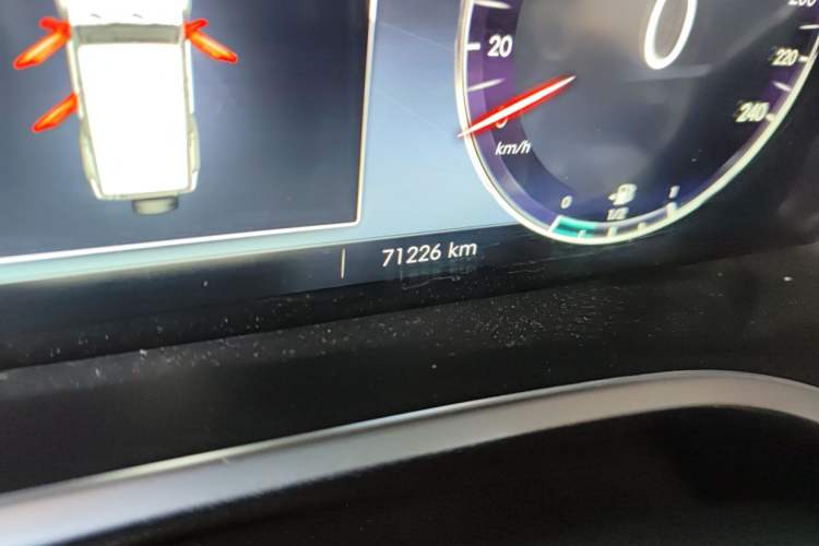 Used BAIC Off-Road BJ40 2018 PLUS 2.0T Automatic Four-Wheel Drive Urban Hunter Edition Odometer Close Up