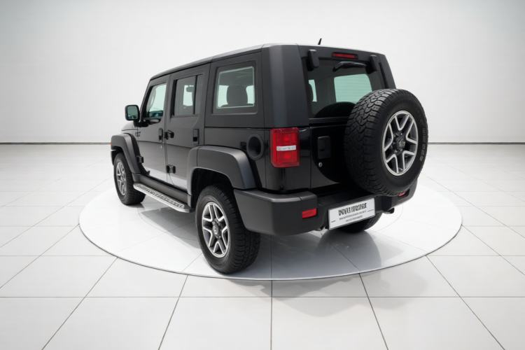 Used BAIC Off-Road BJ40 2018 40L 2.0T Manual Diesel Four-Wheel Drive Prestige Edition Rear Left 45 Deg