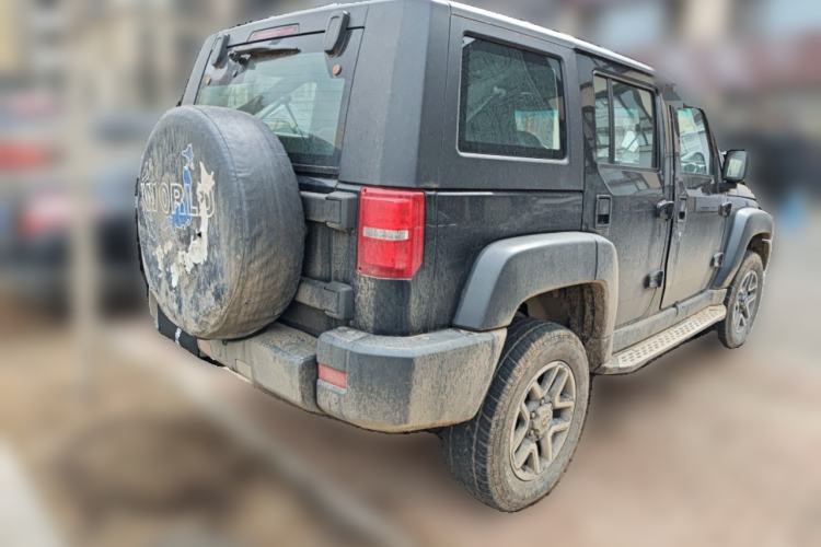 Used BAIC Off-Road BJ40 2018 40L 2.0T Manual Diesel Four-Wheel Drive Prestige Edition Rear Right 45 Deg