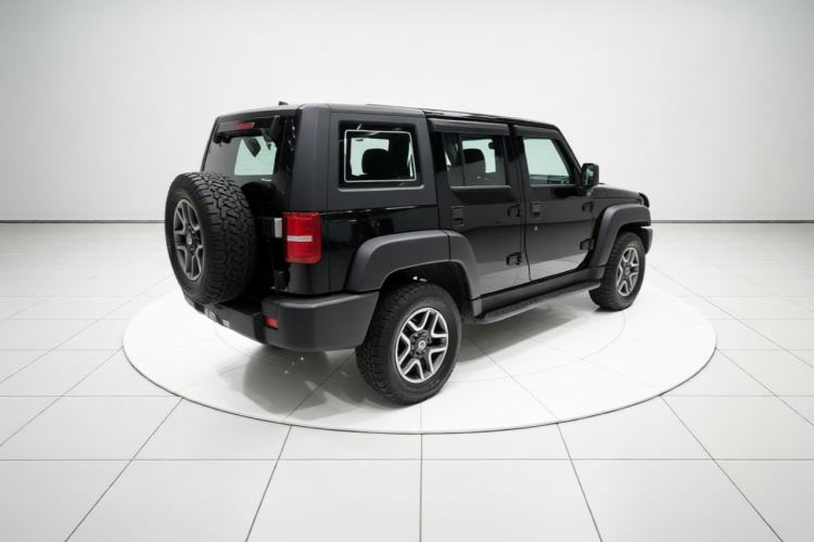 Used BAIC Off-Road BJ40 2018 40L 2.0T Manual Diesel Four-Wheel Drive Prestige Edition Rear Right 45 Deg