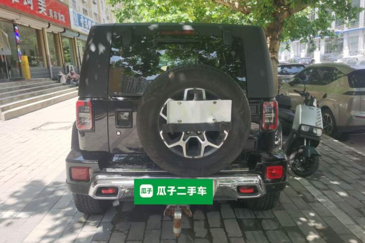 Used BAIC Off-Road BJ40 2018 PLUS 2.3T Automatic Four-Wheel Drive Flagship Version China V Emission Standard Rear