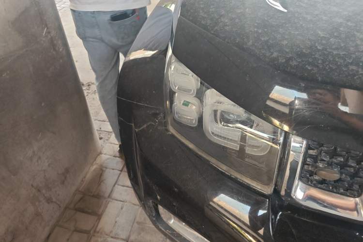 Used BAIC Off-Road BJ40 2018 PLUS 2.3T Automatic Four-Wheel Drive Premium Edition China V Right Front Headlight