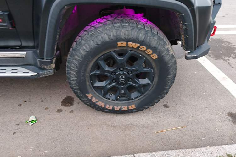 Used BAIC Off-Road BJ40 2018 PLUS 2.3T Automatic Four-Wheel Drive Premium Edition China V Right Front Wheel Hub