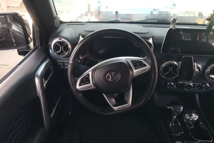 Used BAIC Off-Road BJ40 2018 PLUS 2.3T Automatic Four-Wheel Drive Flagship Version China V Emission Standard Steering Wheel