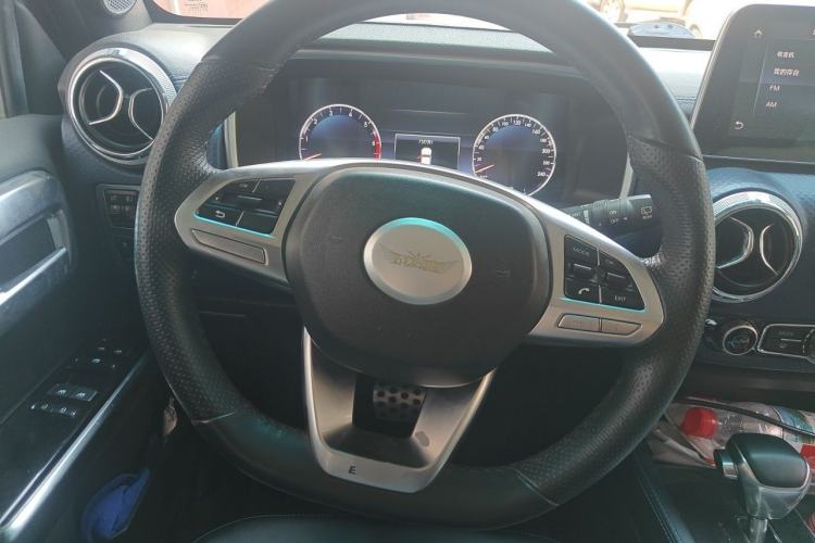 Used BAIC Off-Road BJ40 2018 PLUS 2.3T Automatic Four-Wheel Drive Premium Edition China V Steering Wheel