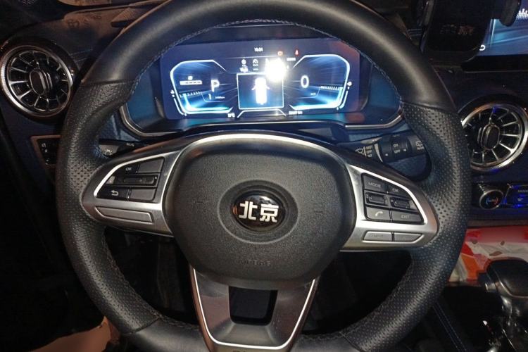 Used BAIC Off-Road BJ40 2018 PLUS 2.3T Automatic Four-Wheel Drive Premium Edition China V Steering Wheel