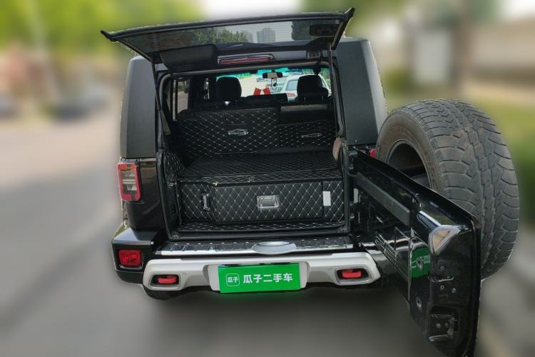 Used BAIC Off-Road BJ40 2018 PLUS 2.3T Automatic Four-Wheel Drive Premium Edition China V Trunk