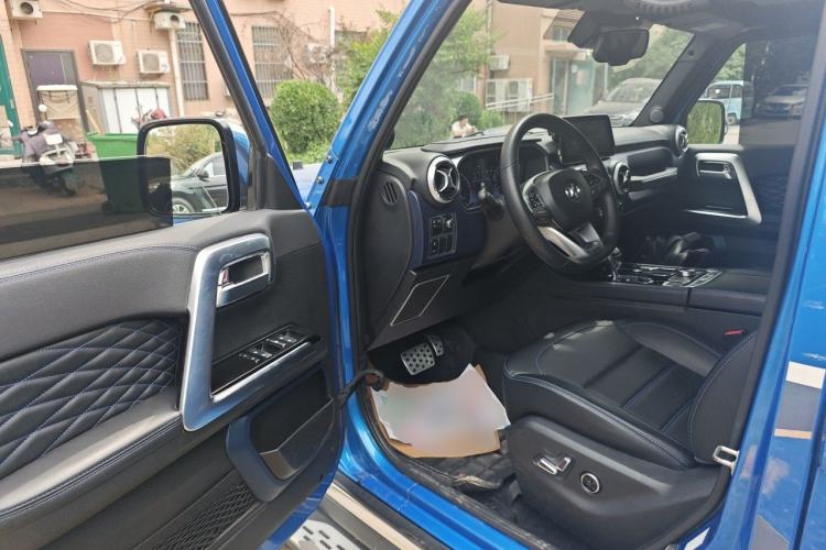 Used BAIC Off-Road BJ40 2018 2.3T Automatic Four-Wheel Drive Ring of the Tower Champion Edition China V Emission Standard Driver Seat
