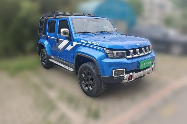 Used BAIC Off-Road BJ40 2018 2.3T Automatic Four-Wheel Drive Ring of the Tower Champion Edition China V Emission Standard Front Right 45 Deg