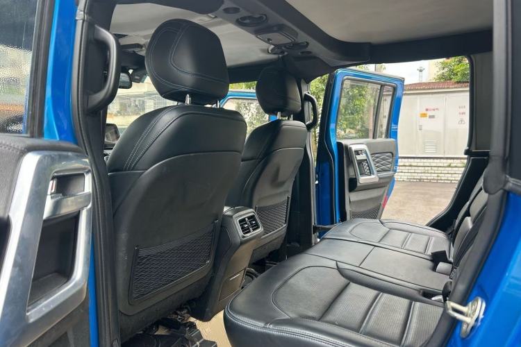 Used BAIC Off-Road BJ40 2018 2.3T Automatic Four-Wheel Drive Ring of the Tower Champion Edition China V Emission Standard Interior 4