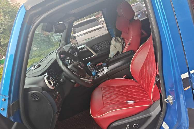 Used BAIC Off-Road BJ40 2018 2.3T Automatic Four-Wheel Drive Ring of the Tower Champion Edition China V Emission Standard Left Front Seat
